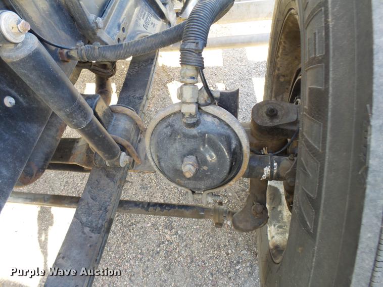 image for item DA3570 2008 Peterbilt 389 semi truck