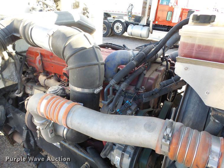 image for item DA3570 2008 Peterbilt 389 semi truck