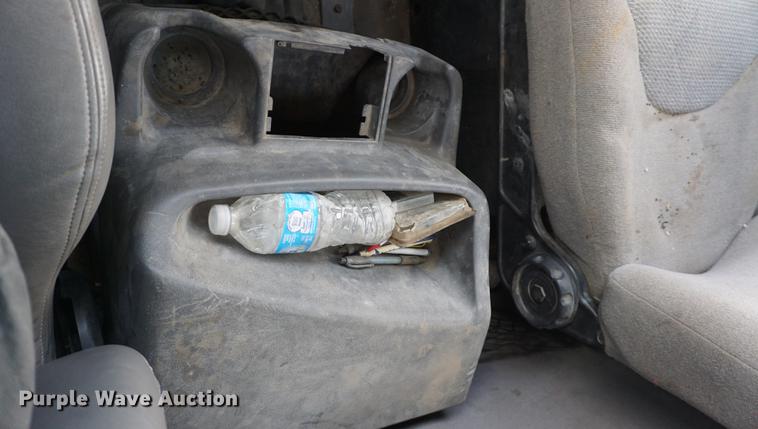 image for item DB0262 2000 Sterling A9500 semi truck