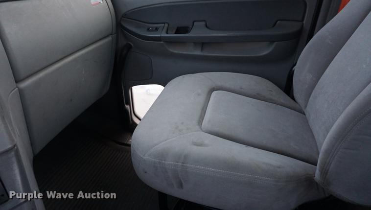 image for item DB0283 2008 Freightliner Columbia semi truck