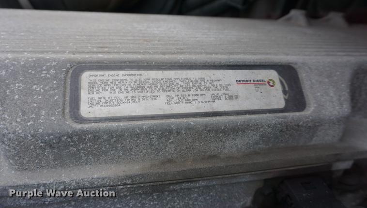 image for item DB0283 2008 Freightliner Columbia semi truck