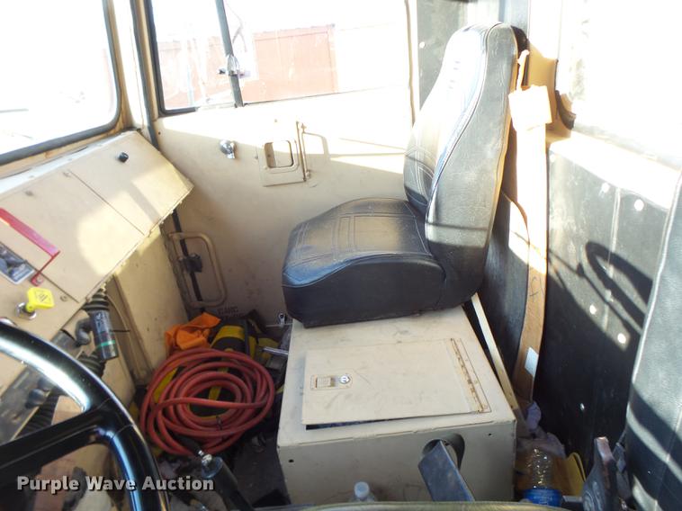 image for item DB5903 1983 Am General M915A1 semi truck