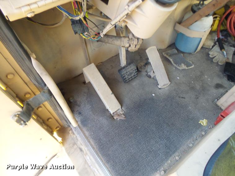 image for item DB5903 1983 Am General M915A1 semi truck