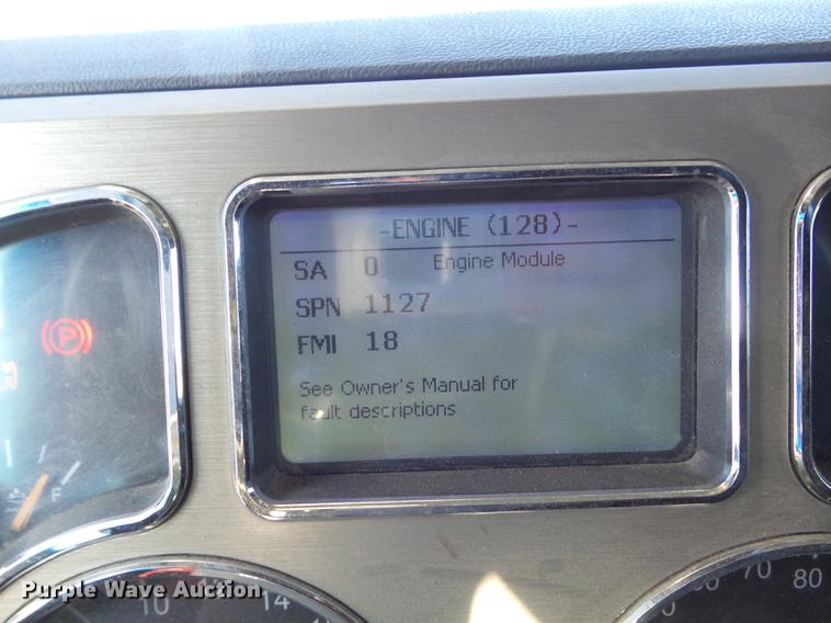 image for item DB6251 2011 Mack CHU613 semi truck