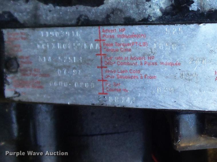 image for item DB6280 1999 Volvo VNL semi truck