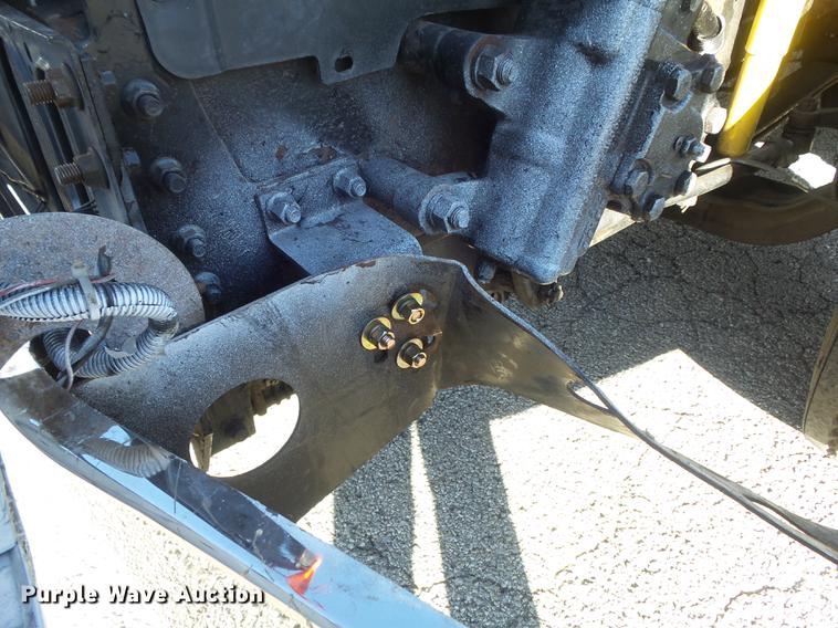 image for item DB6280 1999 Volvo VNL semi truck