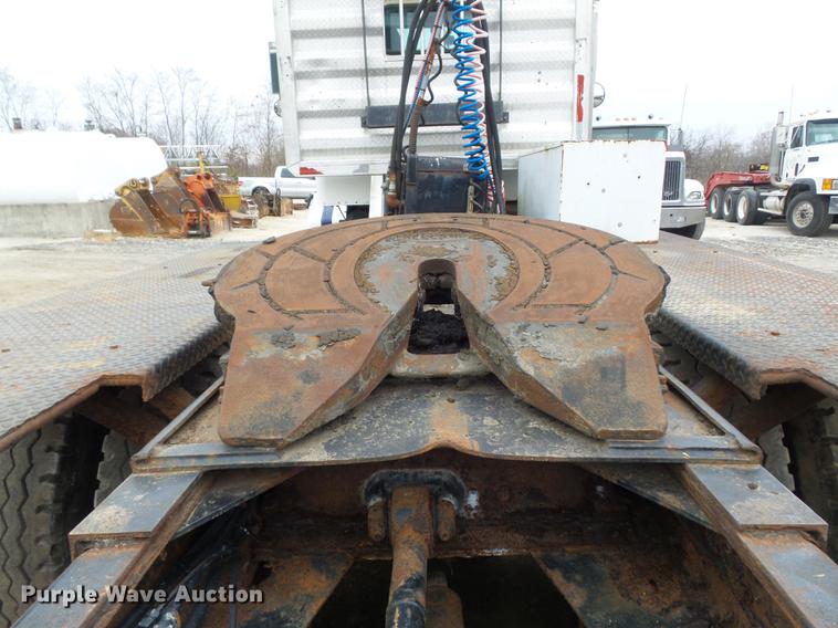 image for item DB6318 1987 Kenworth 510 semi truck