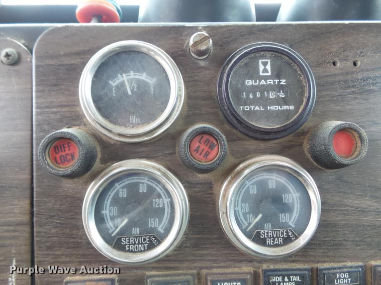 image for item DB6318 1987 Kenworth 510 semi truck