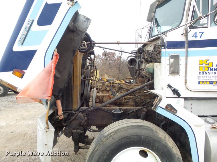image for item DB6318 1987 Kenworth 510 semi truck