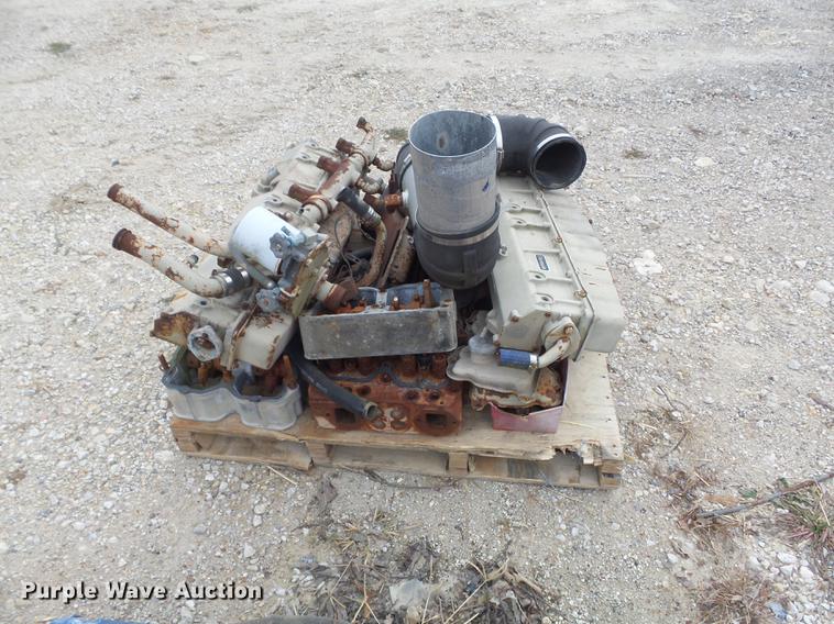 image for item DB6318 1987 Kenworth 510 semi truck