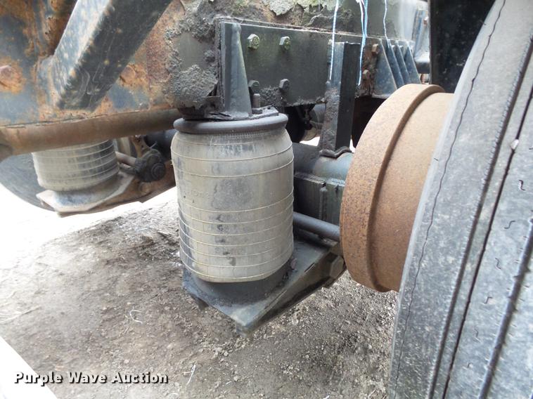 image for item DB6318 1987 Kenworth 510 semi truck