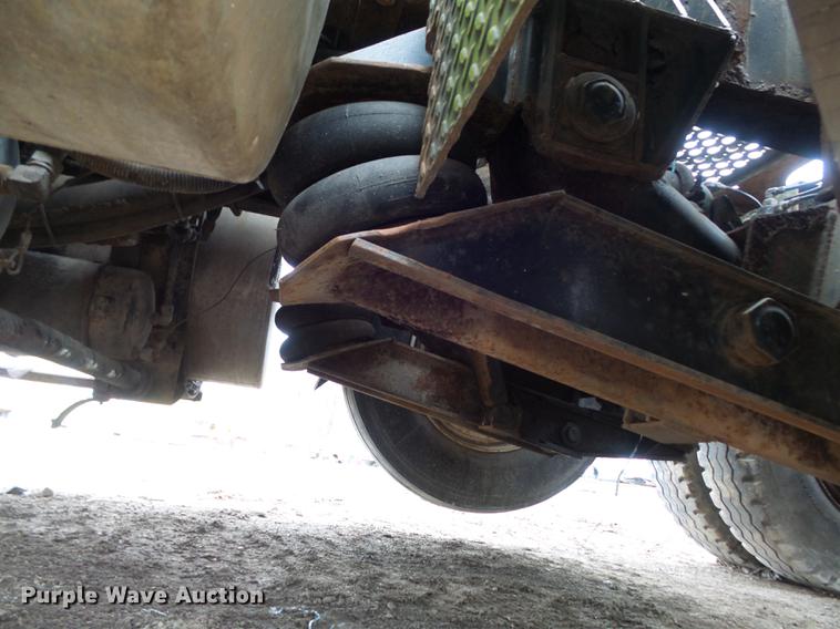 image for item DB6318 1987 Kenworth 510 semi truck