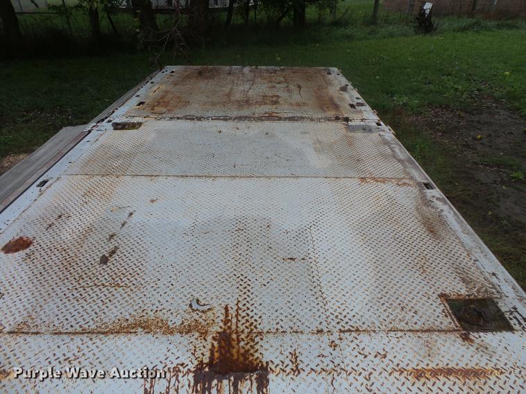 image for item DB8126 1995 Wilson 506CF-70 Muvall double drop deck equipment trailer