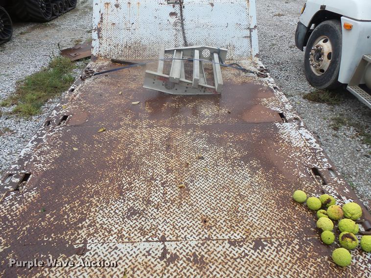 image for item DB8126 1995 Wilson 506CF-70 Muvall double drop deck equipment trailer