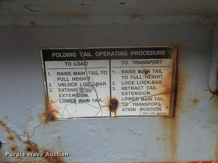 image for item DB8126 1995 Wilson 506CF-70 Muvall double drop deck equipment trailer