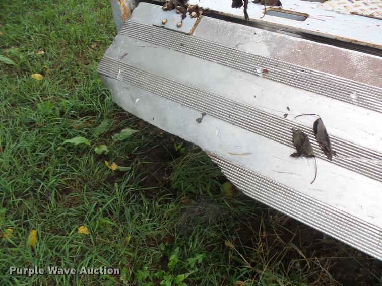 image for item DB8126 1995 Wilson 506CF-70 Muvall double drop deck equipment trailer