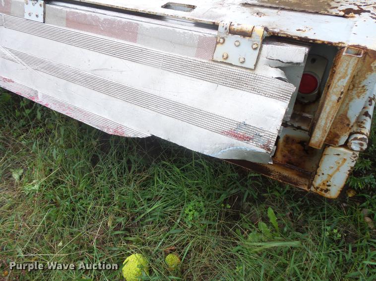 image for item DB8126 1995 Wilson 506CF-70 Muvall double drop deck equipment trailer