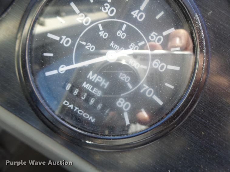 image for item DB9886 Kalmar Ottawa WT30 yard truck