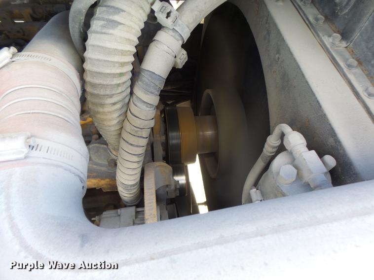 image for item DB9886 Kalmar Ottawa WT30 yard truck