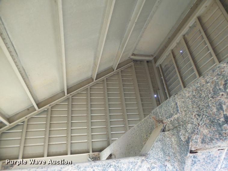 image for item DB9909 1999 Timpte Super Hopper double hopper grain trailer