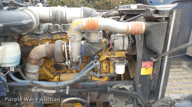 image for item DC1898 2000 Peterbilt 378 semi truck