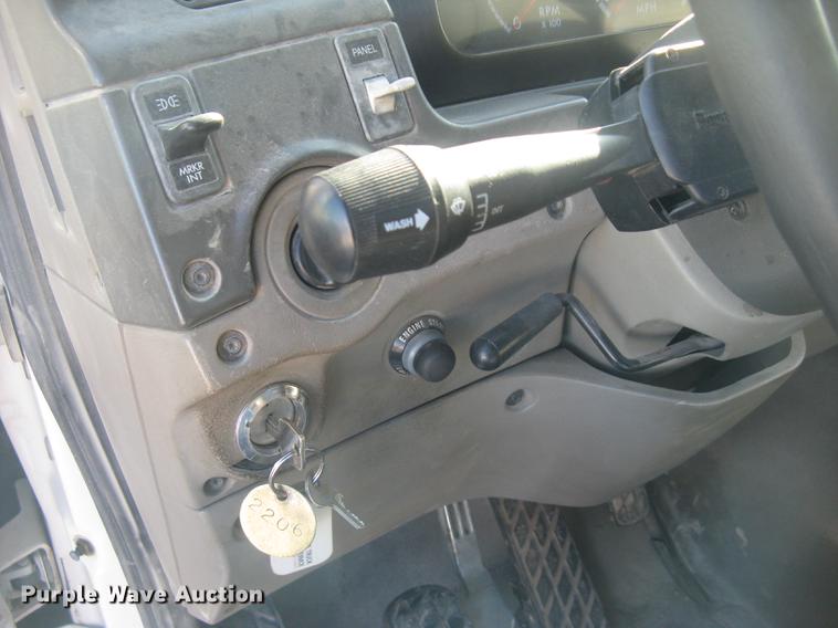 image for item DC2373 2006 Sterling A9500 semi truck