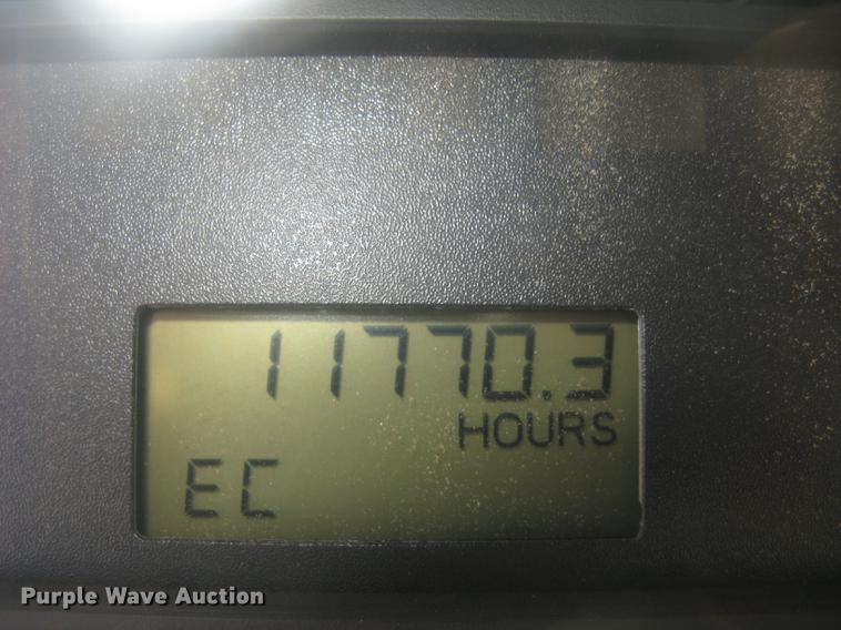 image for item DC2373 2006 Sterling A9500 semi truck