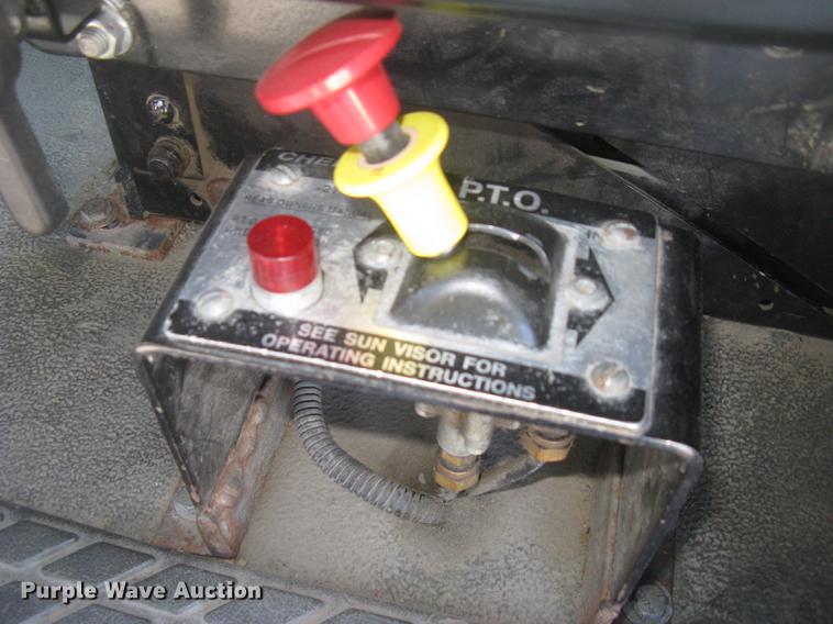 image for item DC2373 2006 Sterling A9500 semi truck