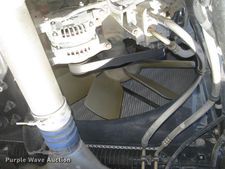 image for item DC2373 2006 Sterling A9500 semi truck