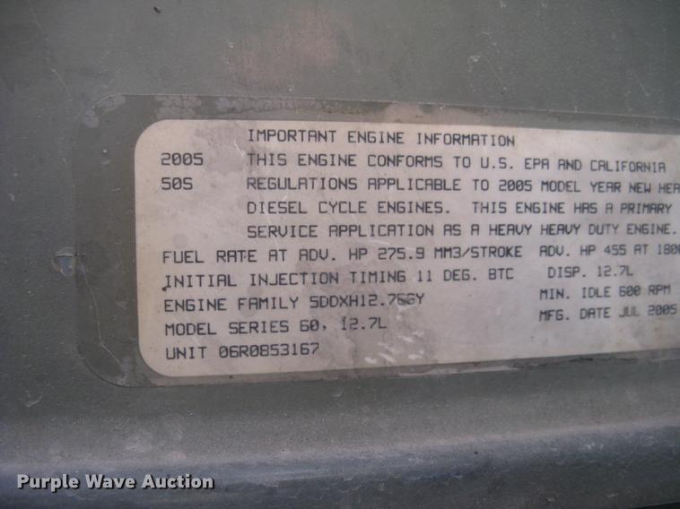 image for item DC2373 2006 Sterling A9500 semi truck