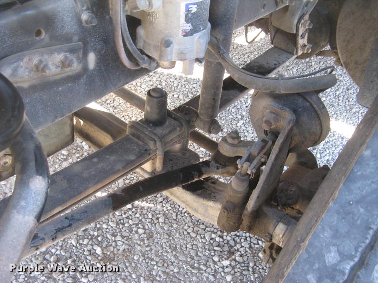 image for item DC2373 2006 Sterling A9500 semi truck