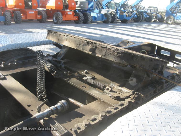 image for item DC2373 2006 Sterling A9500 semi truck