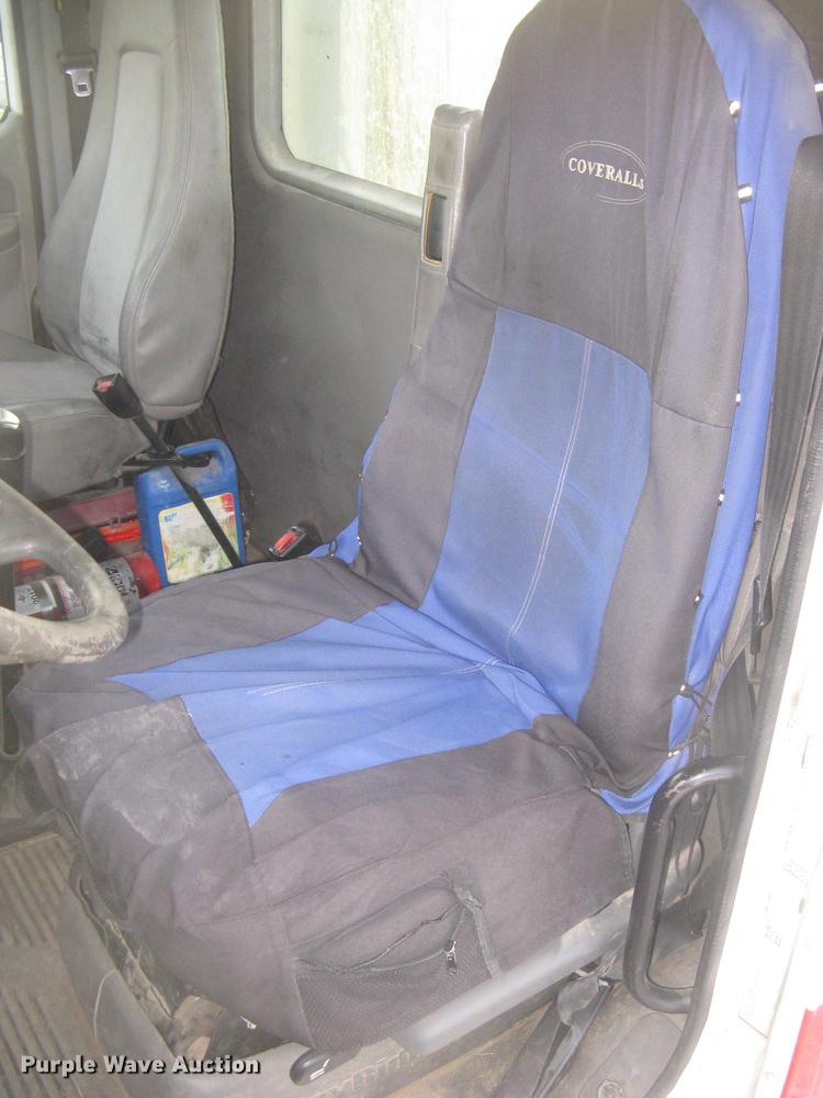 image for item DC2449 2005 Freightliner Columbia semi truck