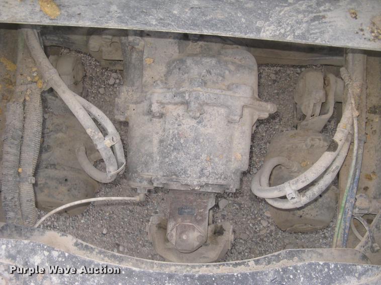 image for item DC2449 2005 Freightliner Columbia semi truck