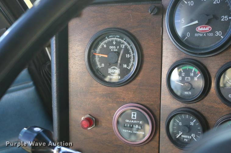 image for item DC3584 1996 Peterbilt 377 semi truck