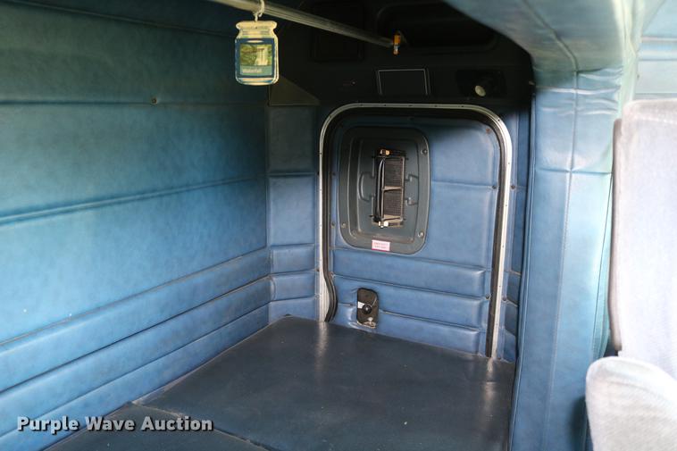 image for item DC3584 1996 Peterbilt 377 semi truck