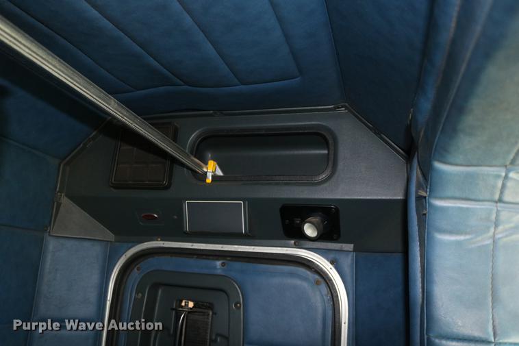 image for item DC3584 1996 Peterbilt 377 semi truck