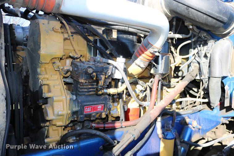 image for item DC3584 1996 Peterbilt 377 semi truck