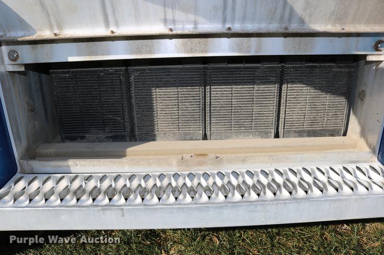 image for item DC3584 1996 Peterbilt 377 semi truck