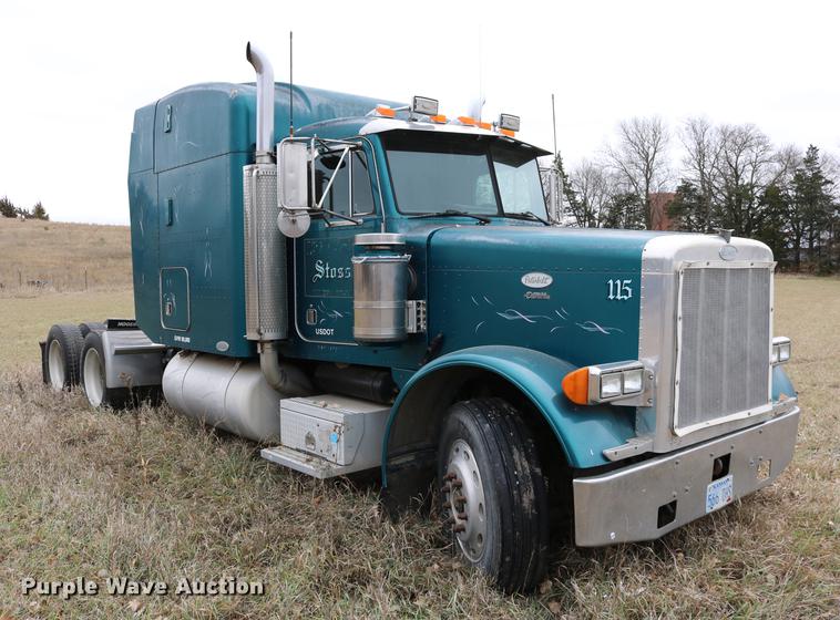image for item DC3601 1995 Peterbilt 379 semi truck