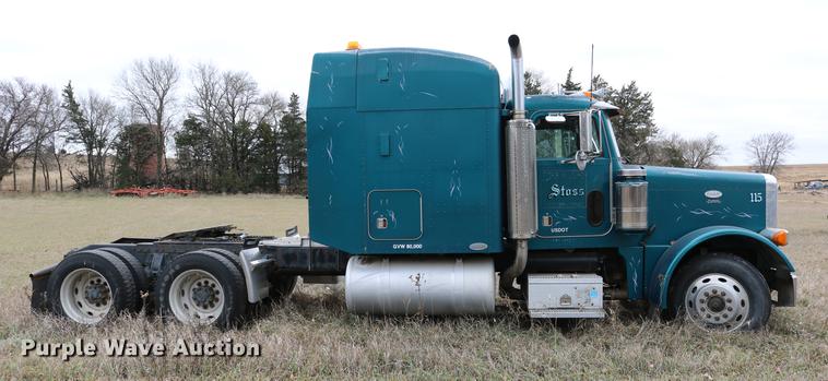 image for item DC3601 1995 Peterbilt 379 semi truck