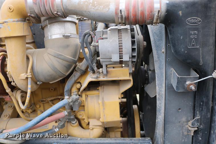 image for item DC3601 1995 Peterbilt 379 semi truck