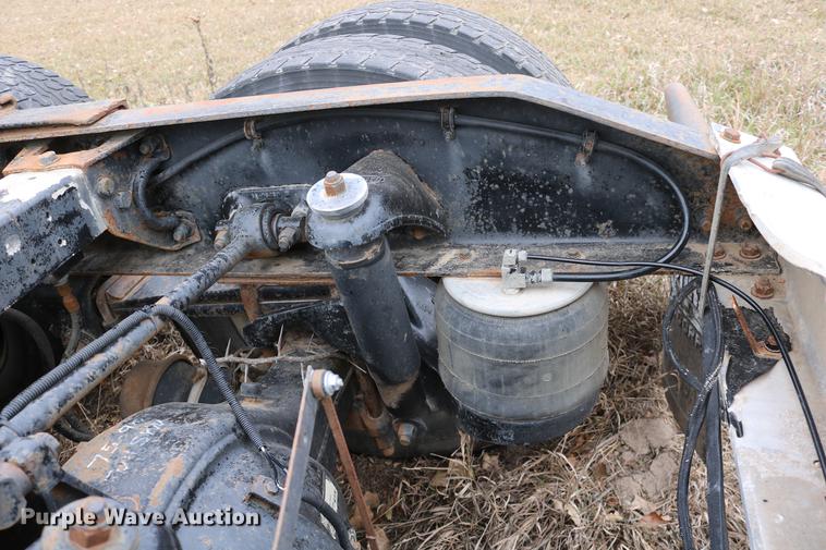 image for item DC3601 1995 Peterbilt 379 semi truck