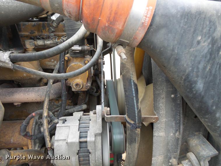 image for item DC4748 1995 Kenworth T450 semi truck