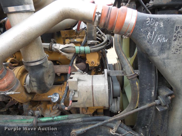 image for item DC4749 1995 Kenworth T450 semi truck