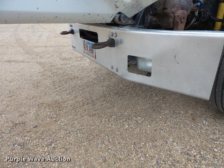 image for item DC4749 1995 Kenworth T450 semi truck