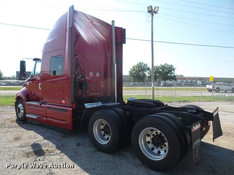 image for item DC5436 2012 International ProStar Plus Eagle semi truck