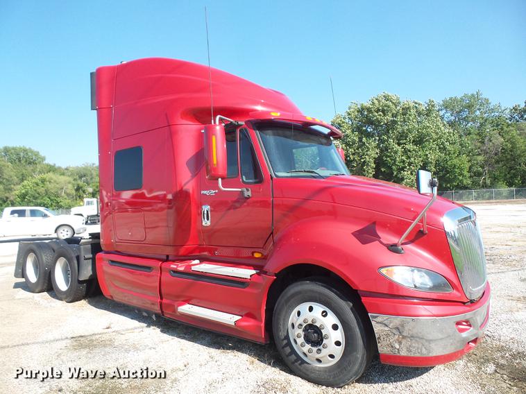 image for item DC5436 2012 International ProStar Plus Eagle semi truck