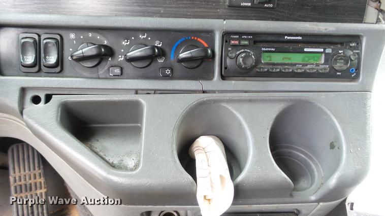 image for item DC5728 2006 Freightliner Columbia semi truck