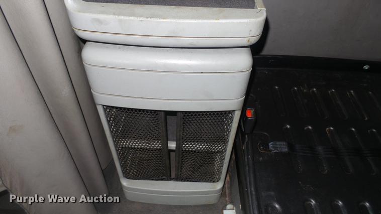 image for item DC5728 2006 Freightliner Columbia semi truck